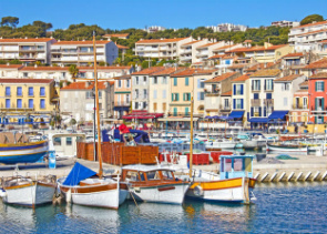 Private Tour: Marseille and Cassis Day Trip